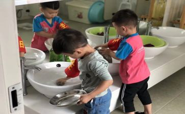 小班前半学期班务工作总结5篇
