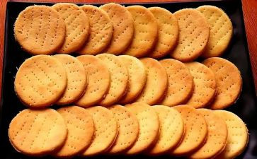 幼儿做饼干教案7篇