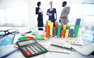 财务总结与工作总结最新5篇