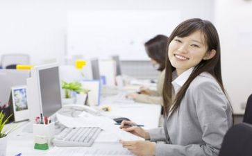 财务的月度工作总结模板6篇