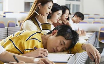 个人年度大学总结报告6篇