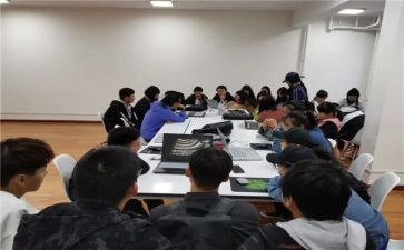 大学班级学年工作总结6篇