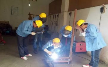 电工半年度工作总结通用5篇