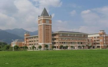 高校教师月工作总结优秀6篇