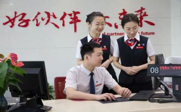 柜员个人年终总结7篇