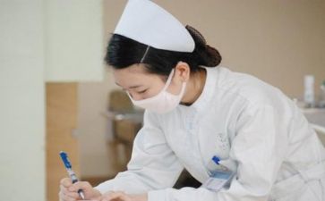 护理半年度工作总结模板7篇