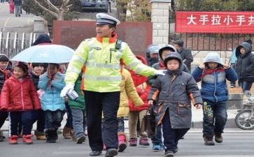 女交警的工作总结7篇