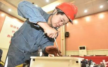 煤矿电工工作总结6篇