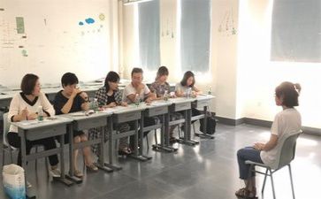 求职面试自我介绍模板通用5篇