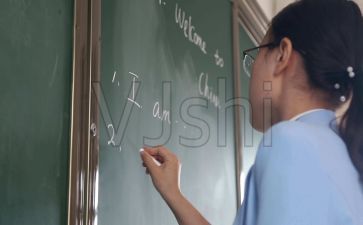 配班教师个人工作月总结8篇