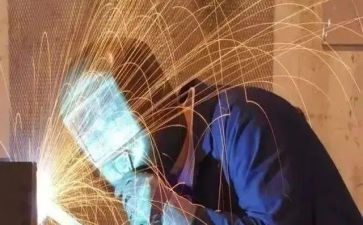 配电工年终工作总结参考8篇