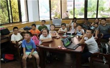 青少年学生读书活动方案6篇