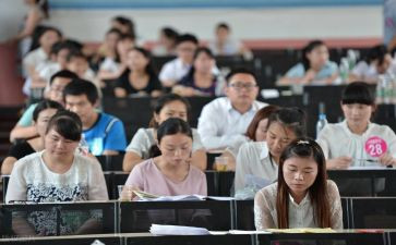教师编入编个人总结8篇