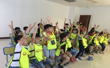 小学托管老师月工作总结6篇