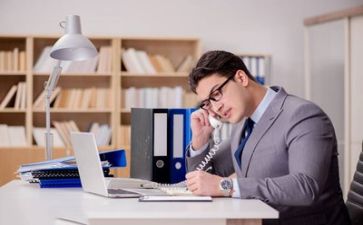销售的半年工作总结6篇