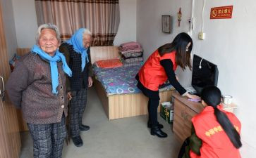 养老院个人年终总结8篇