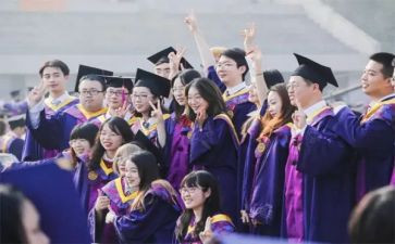 本科应届毕业生自我鉴定参考6篇