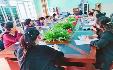 托班主班教师个人总结8篇